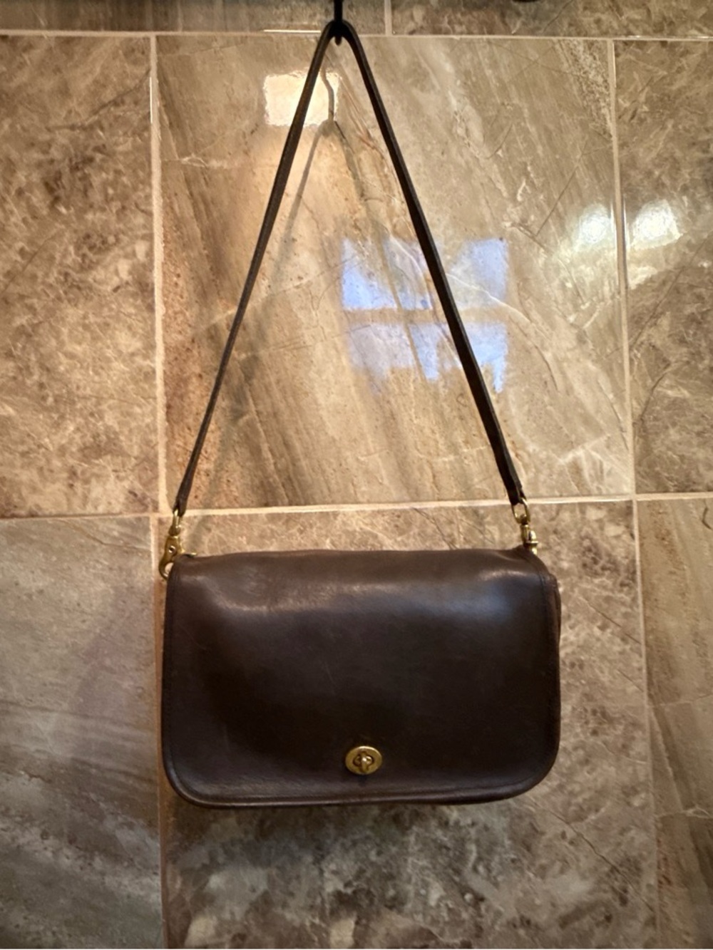 Vintage Coach City bag in dark brown